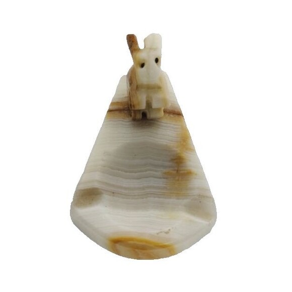 Vintage Polished Stone Bunny Rabbit Ashtray 4.5 Inch Long White Gray Tan Lines - Picture 3 of 5